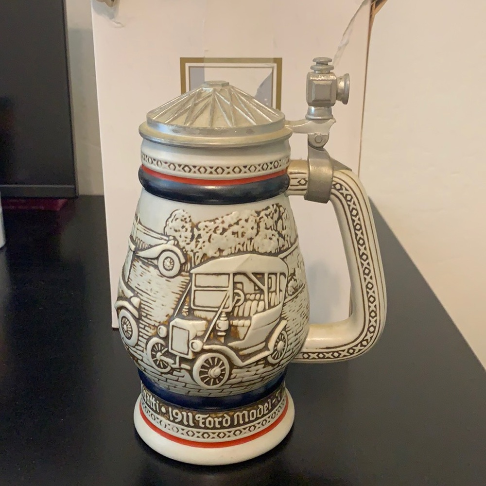 Avon 1979 collectible beer stein